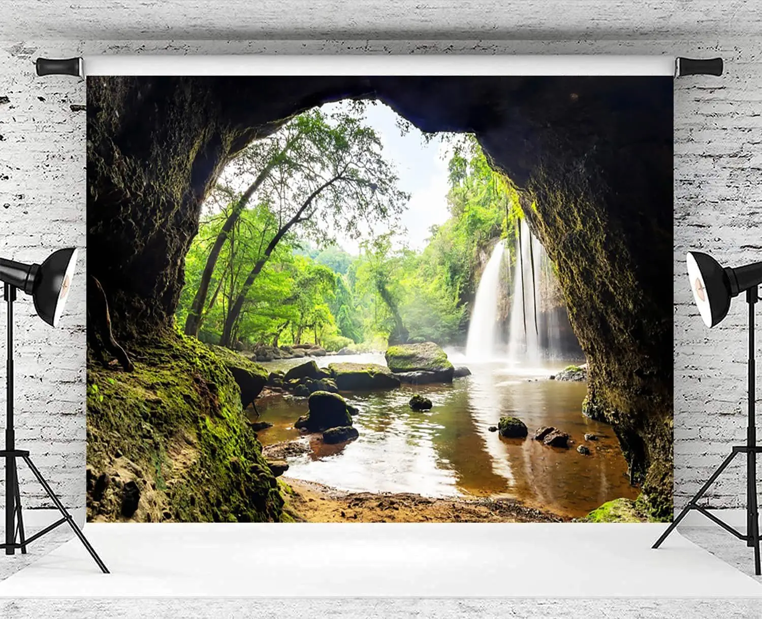Forest Waterfall Mountain Cave - огляд і ціна Outdoor Adventure Background